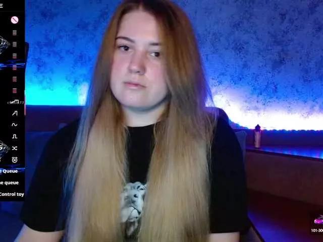 Jevelinaa on BongaCams 