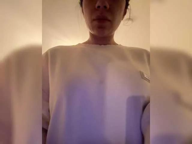 Offline juanita-fox on BongaCams