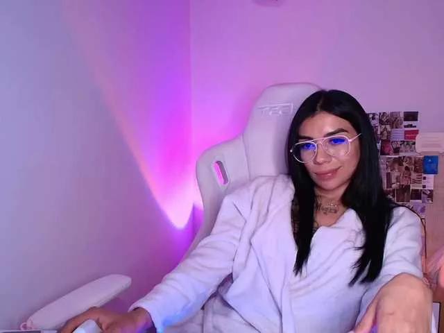 Offline juanita-fox on BongaCams