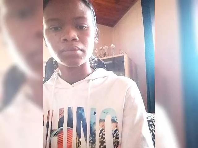 Offline Kamiel on BongaCams