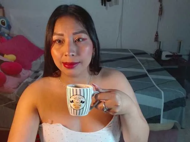 Karolcoott on BongaCams