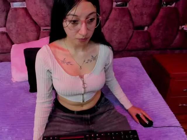 kattyqueenn from BongaCams