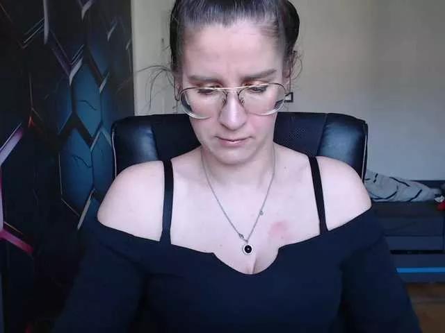 Offline KayaCute on BongaCams