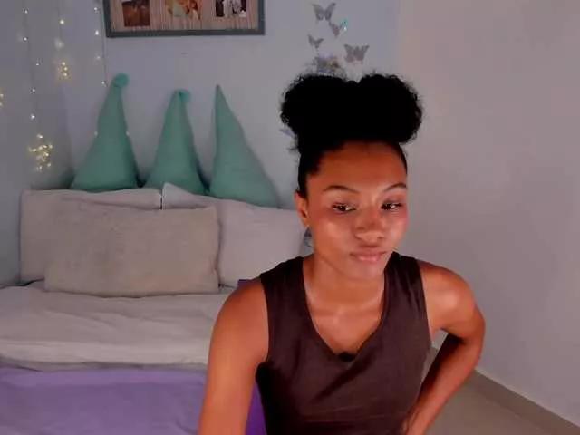 kiaragomeezz on BongaCams