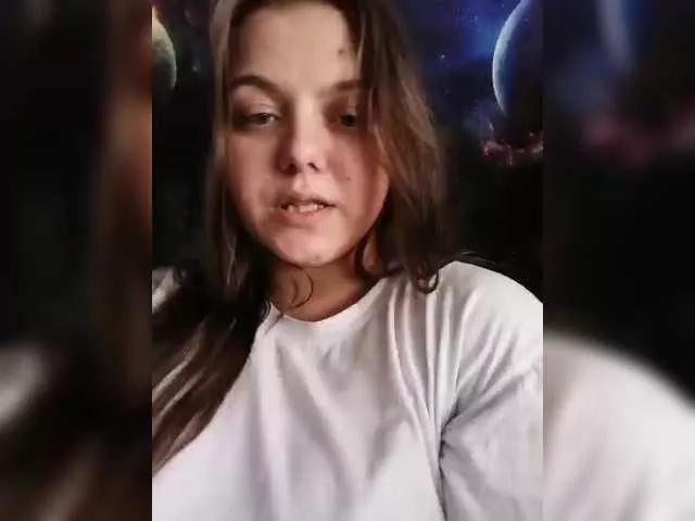 Kira-Kriss on BongaCams 