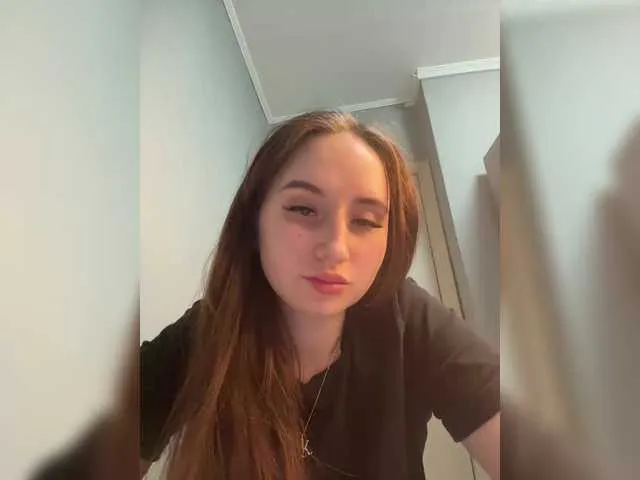 KiraSweet on BongaCams