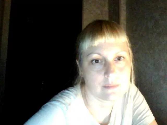 krisss2016 on BongaCams