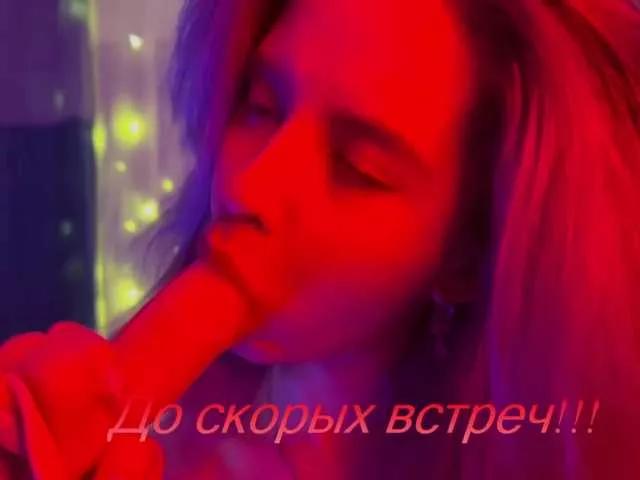 Ksenia-kisssa on BongaCams 