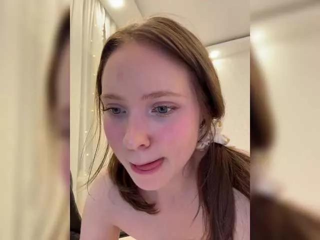 Admire L1ttle-puppy, she wants to masturbate for you l1ttle-puppy from BongaCams