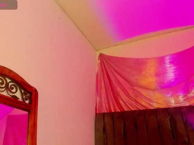 latinaStepStar on BongaCams