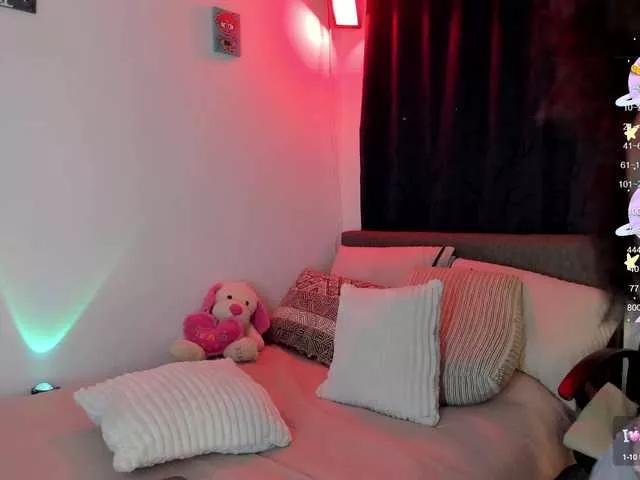 laurencamila1 on BongaCams