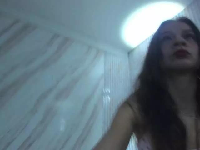 Layqueen77 from BongaCams