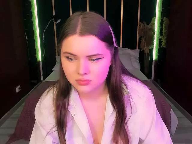 LediBritmi on BongaCams