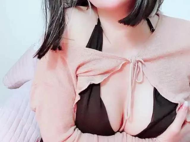 Lee-haeri on BongaCams 