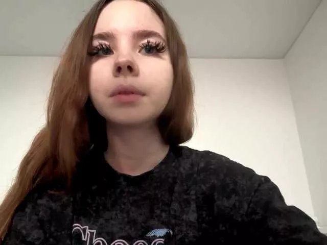 Lil-RO-XO on BongaCams 
