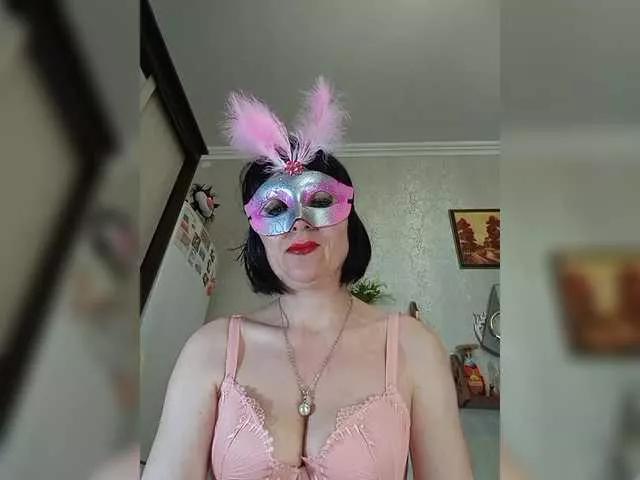 Lilya18 on BongaCams 