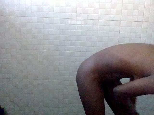 LilyAva2 on BongaCams 