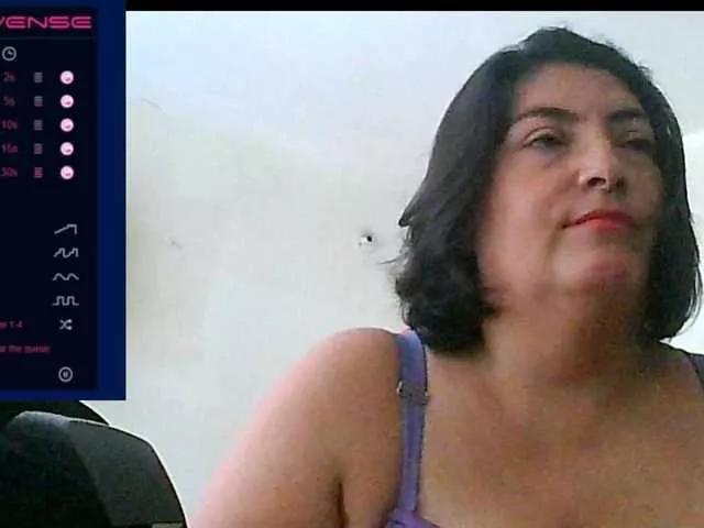 Offline linamaria98 on BongaCams