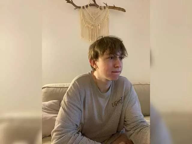 Check out amazing camwhore LinaTwins LinaTwins from BongaCams