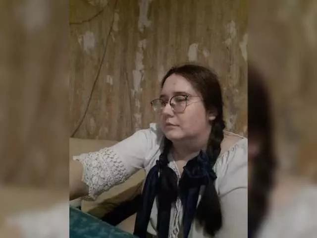 Linavia on BongaCams 