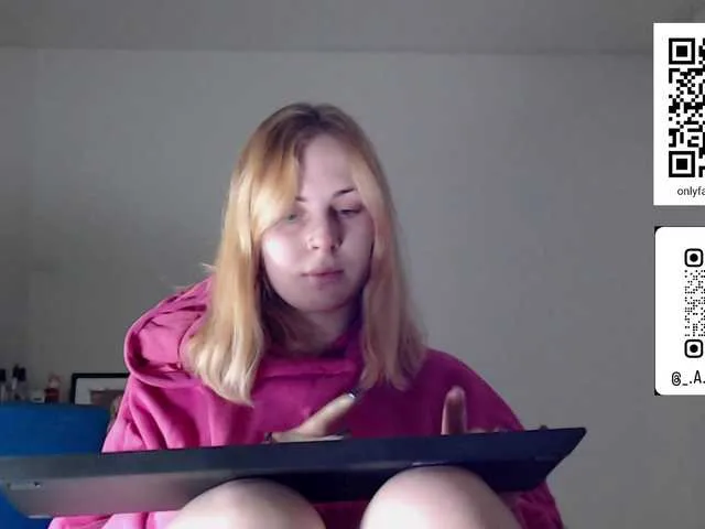 LisaloveX on BongaCams