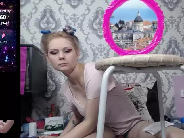 Little-letti on BongaCams 