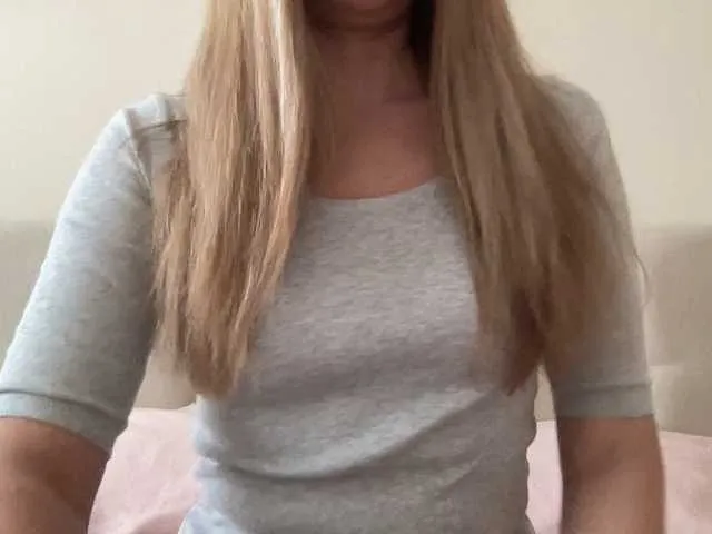 LizaFlower1 — Freechat on BongaCams
