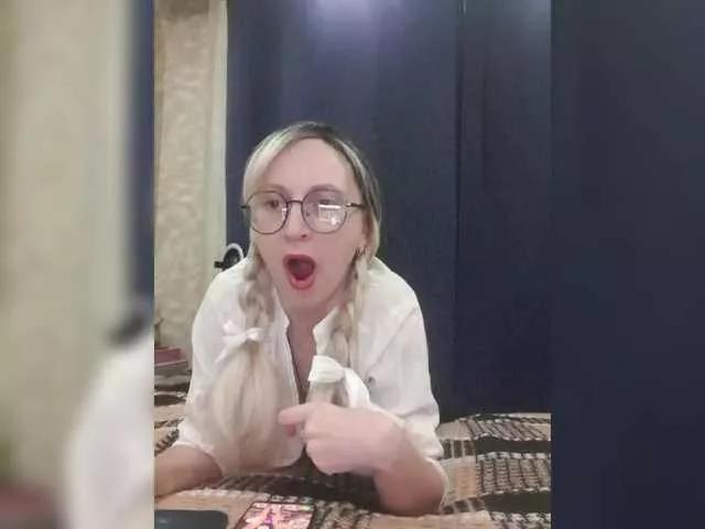 LizBetty on BongaCams