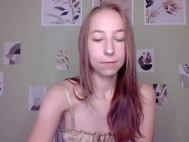 LunaBlaze on BongaCams