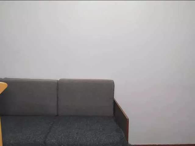 Offline LunaTwilight on BongaCams