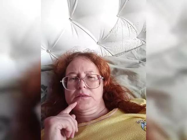 Madam-oss on BongaCams 