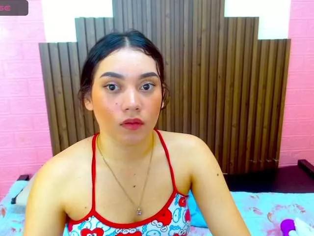 MaddisonAders on BongaCams 