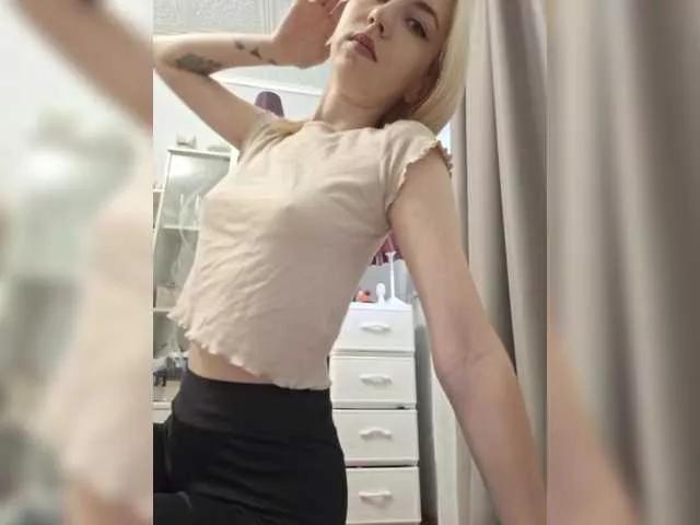 MagdaleneJanette on BongaCams 