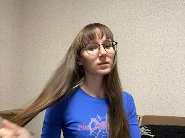 MamiMango on BongaCams 