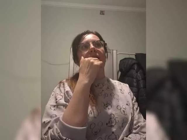 mandarinka28 on BongaCams 