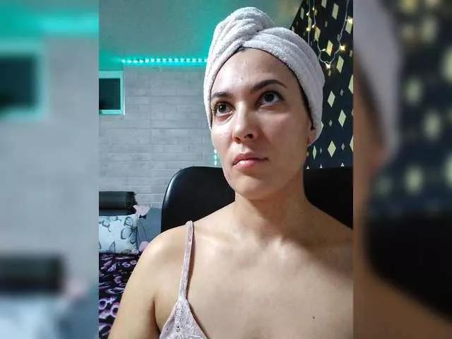 Marina4Love on BongaCams 