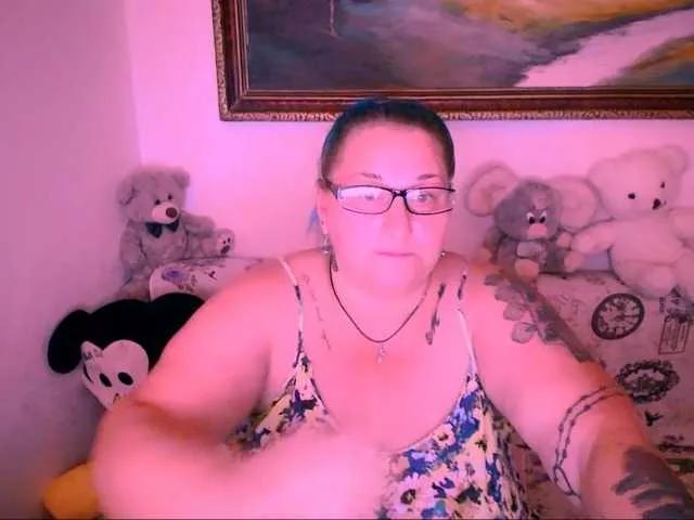 Marryaxx on BongaCams 