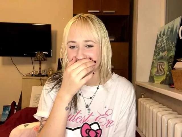 MaryjaneMacdougal from BongaCams