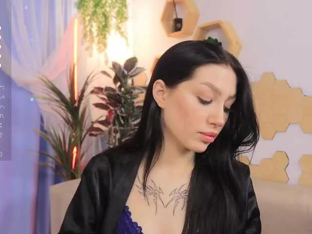 MayaMoon on BongaCams