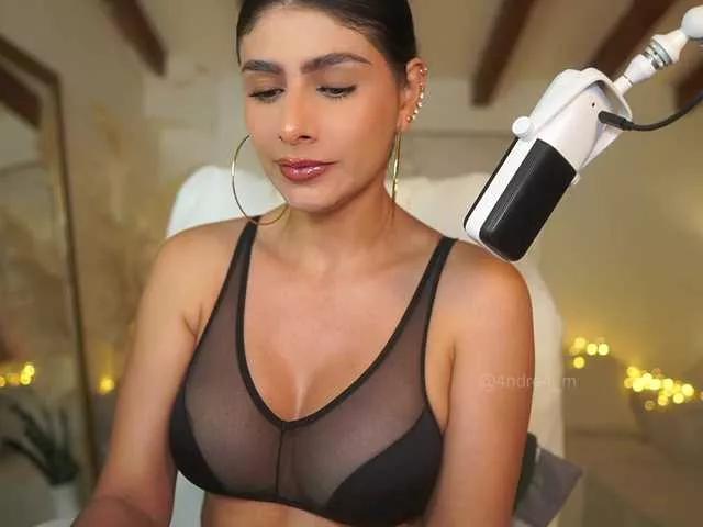 Meegan on BongaCams 