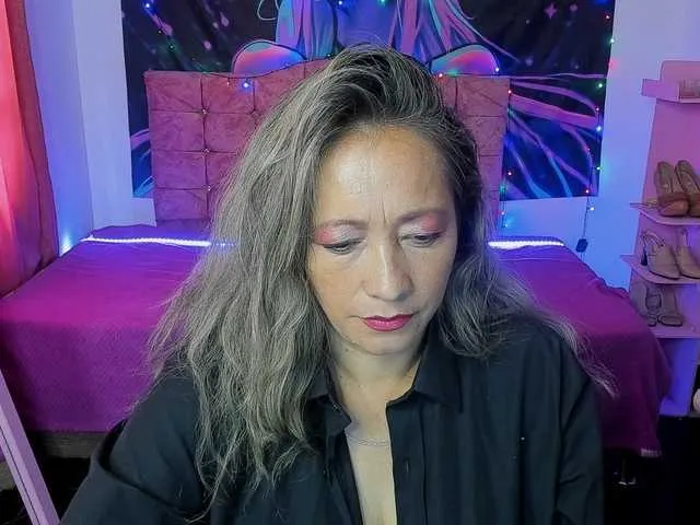 Melodyy on BongaCams