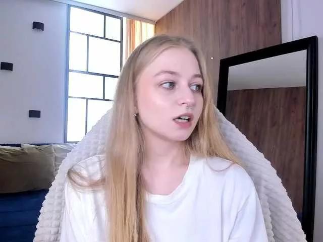 Offline MiaMeowa on BongaCams