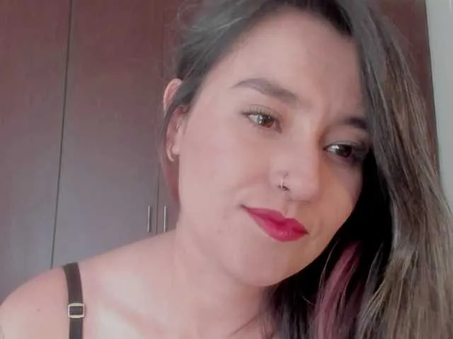 milagrey1 on BongaCams