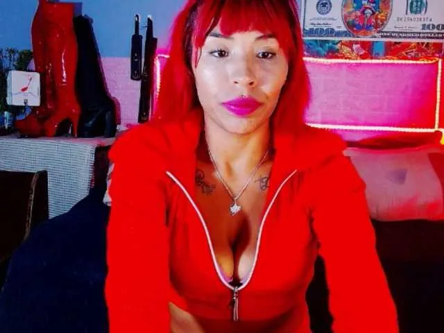 MilyGrey-08 on BongaCams