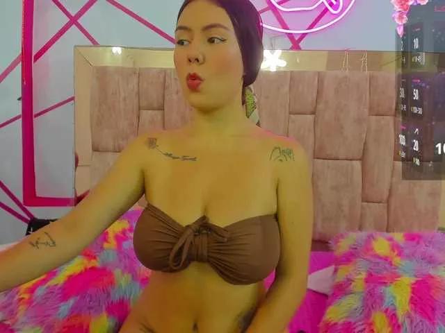 Miss-Crhiss on BongaCams 