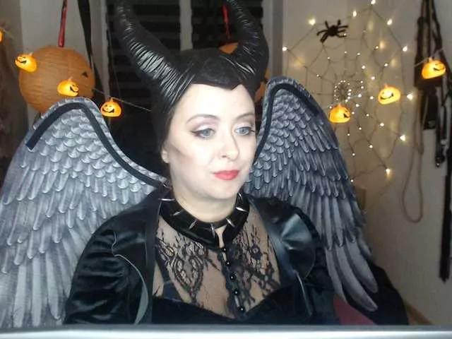 missGODDESS on BongaCams 