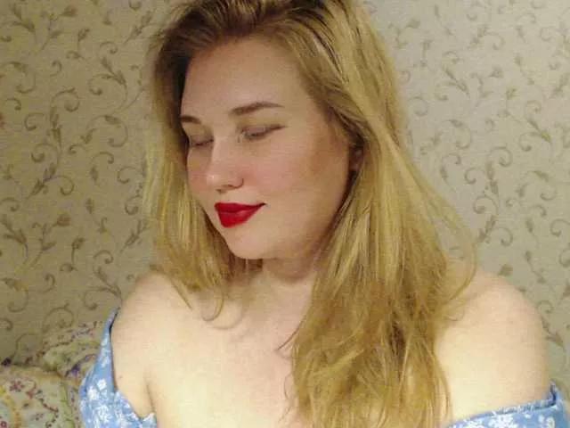 MissLilyAbrams on BongaCams 