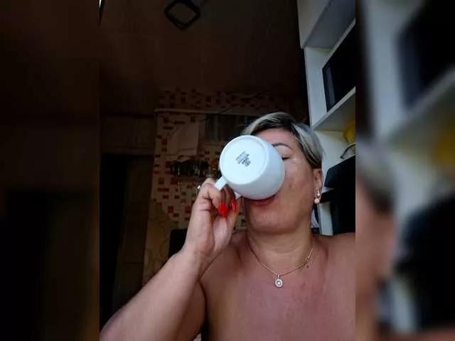 murr-kitty on BongaCams