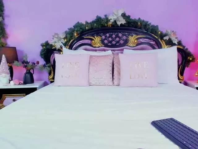 MyaJenson on BongaCams 