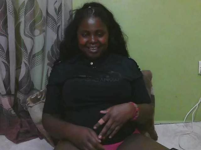 Myra-Queen on BongaCams 